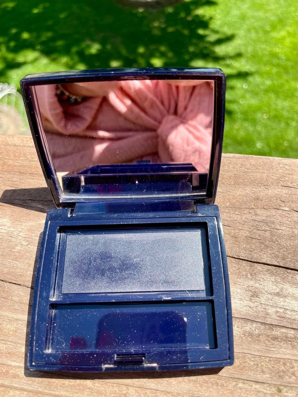 Dior Deep Blue megnetized Compact with Silver Logo Empty - Picture 2 of 3